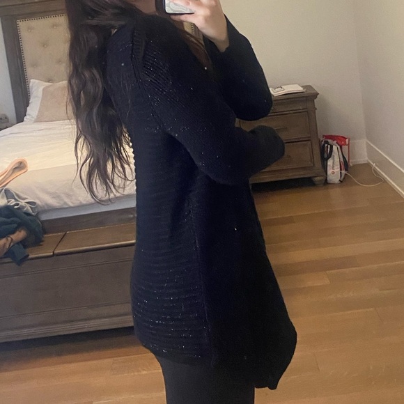 Dana Buchman Black Sparkly Asymmetrical Crewneck Sweater size Large - Picture 3 of 5